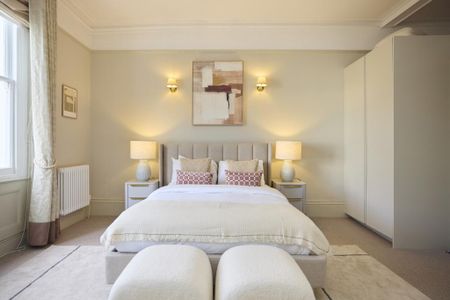 5 bedroom terraced house to rent - Photo 5