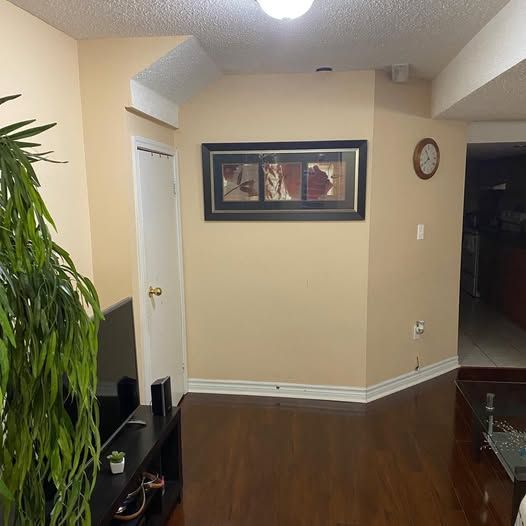 For Lease - 4757 Bluefeather, Bsmt. Lane, Mississauga, Ontario - Photo 1