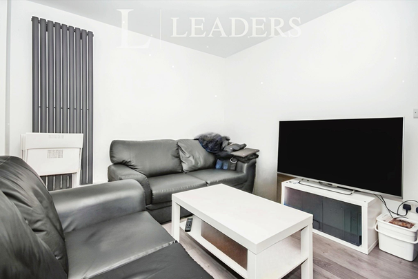 1 bedroom room to rent Spon End, Coventry, CV1 - Photo 1