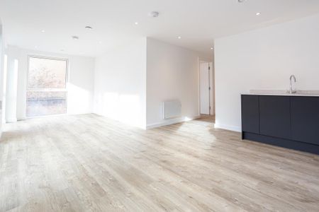 2 bedroom flat to rent - Photo 3