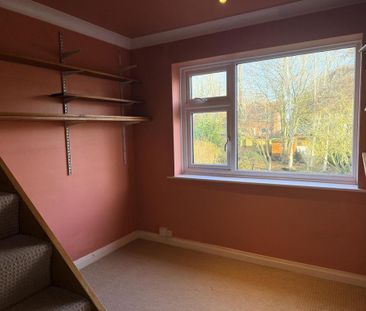 4 bedroom detached house to rent - Photo 3