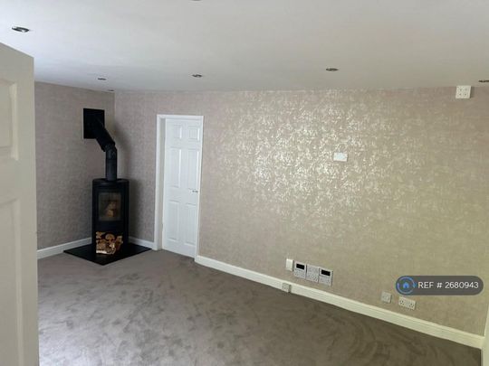 3 bedroom detached house to rent - Photo 1