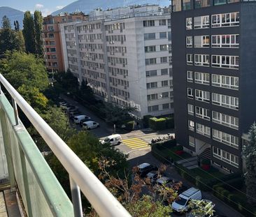 Appartement calme et lumineux de 2.5 pièces au centre-ville - Photo 5
