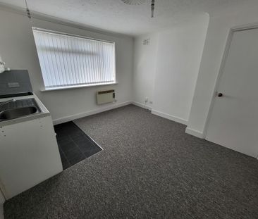 Gladstone Road, Poole - Photo 5