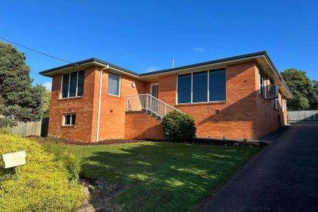 28 Sampson Avenue - Photo 2