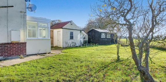 2 bedroom semi-detached house to rent - Photo 2