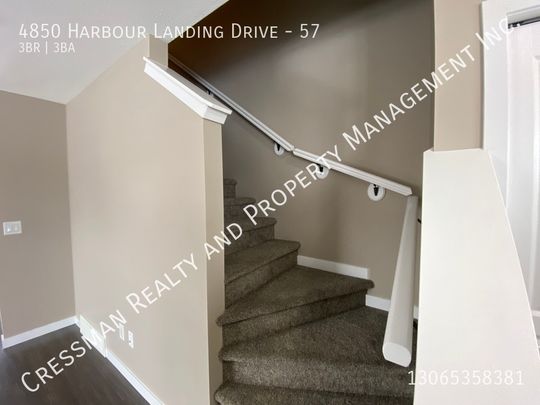 3 bed, 1 bath townhouse harbour landing - Photo 1