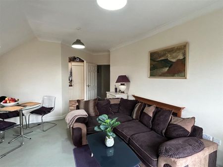 Bosworth House, Priory Walk, Hinckley - Photo 2