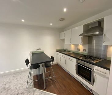 Flat 5, 39, West Cliff, Preston - Photo 3