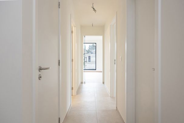 Appartement met terras in nieuwbouwcomplex te Zandhoven - Photo 1