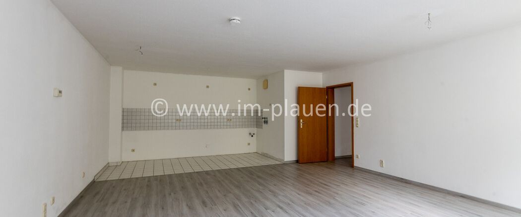 Großzügige 2-Zimmer-Wohnung mit Aufzug & Wohnküche im Zentrum von Auerbach - Foto 1