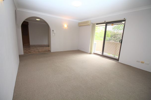 23/8 Galloway Street, - Photo 1