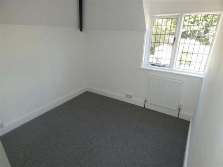 High Street, Hampton In Arden, Solihull, B92 - Photo 3