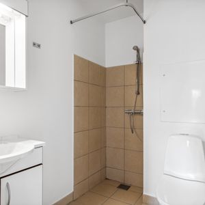 Charmerende og delevenlig bolig med altan - Foto 2