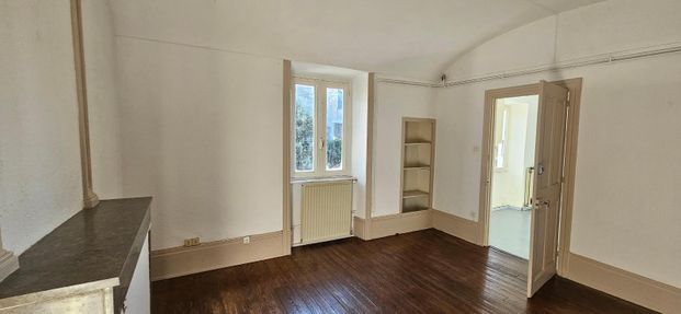 Location Appartement 3 pièces 55m² CHOMERAC 07210 - Photo 1