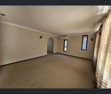 24 Finch Crescent, Coffs Harbour, NSW 2450 - Photo 4