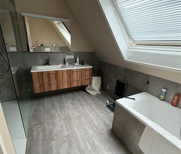 Location Maison 4 pièces 128m² - Photo 2