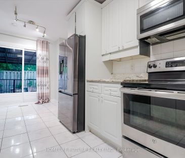 For Lease - 47 Carisbrooke Square Unit# Main & 2nd Flr, Toronto, On... - Photo 4