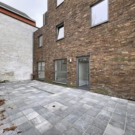 Appartement te huur - Foto 1