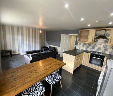 2 bedroom apartment to rent - Photo 2