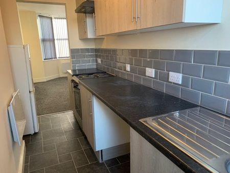 Dorothy Avenue, Skegness, Property for rent - Photo 3