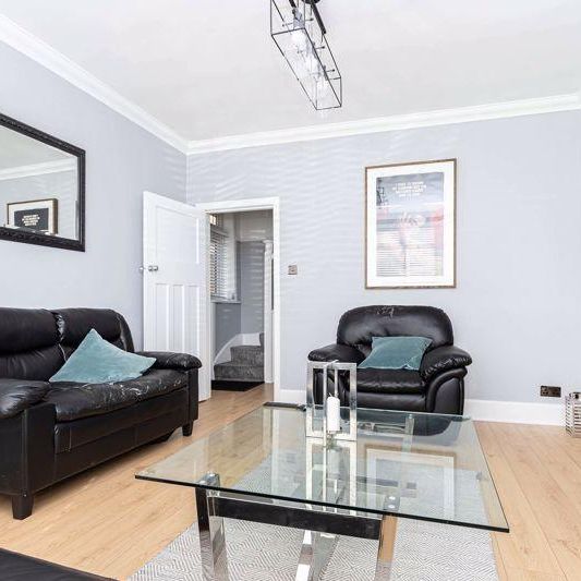 3 bedroom detached house to rent - Photo 1