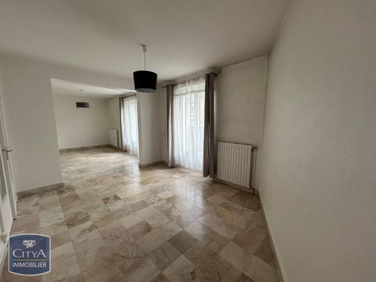 Location Appartement 6 pièces 129m² ALENCON 61000 - Photo 1