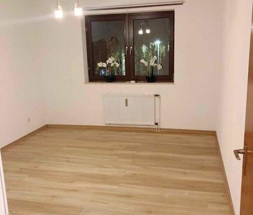 Altengerechte 60qm Wohnung in Moers-Zentrum mit Balkon - Photo 1