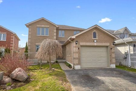 For Lease - 41 Darcel Crescent, Barrie, Ontario - Photo 2