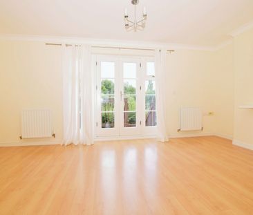 3 bedroom town house to rent - Photo 2