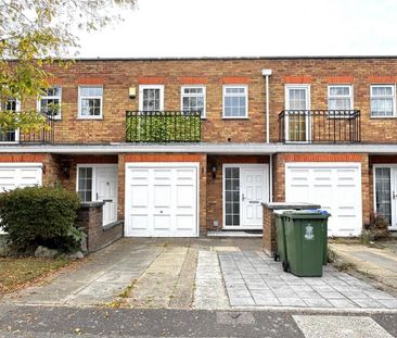 3 bedroom terraced house to rent - Photo 5