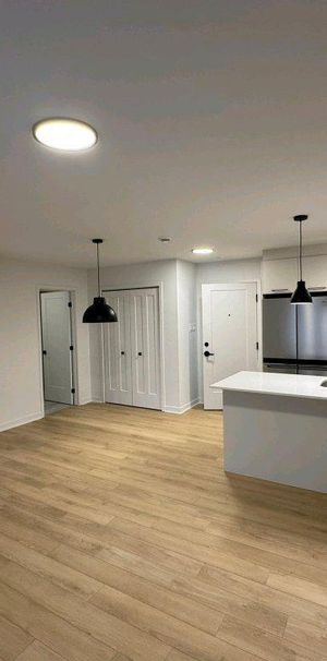 Logement 41/2 neuf ,électroménagers inclus. - Photo 1