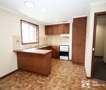 1/215 Sladen Street, 3977, Cranbourne Vic - Photo 4