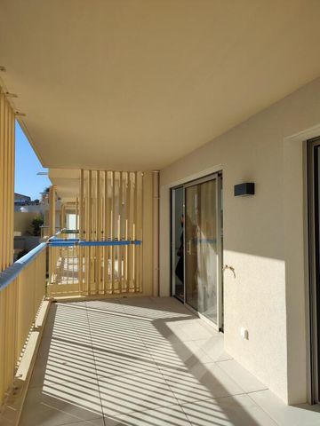 Location Appartement 2 pièces 50m² NICE 06100 - Photo 5