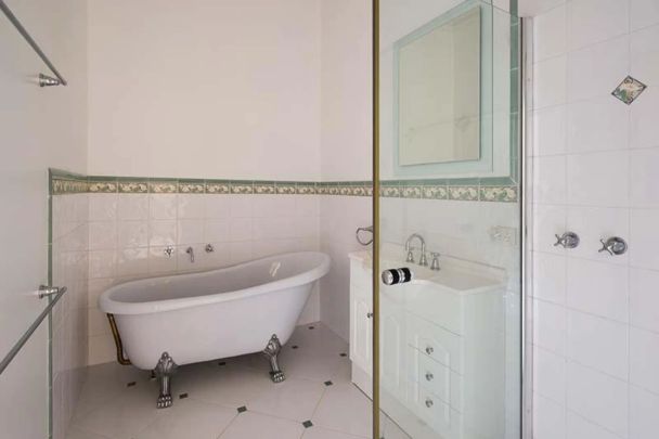Grand Character Home in the Heart of Harcourt. - Photo 1