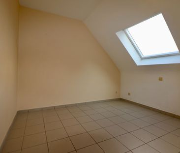 Ruim duplex appartement met 3 slaapkamers en garage - Foto 4