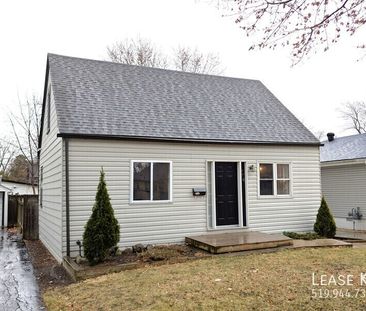 Central Windsor Home: 2 Bedroom /2 Bathroom + Office and Detached 1... - Photo 3