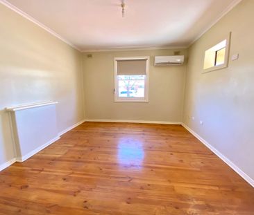 To register & apply for this property, please use this link: https:... - Photo 3