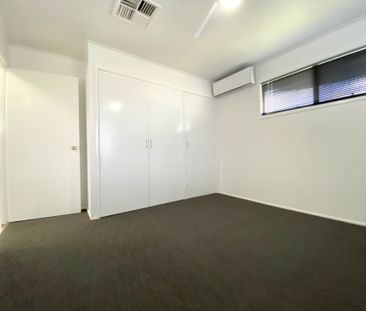 RENOVATED 5 BEDROOM HOUSE WITH ROOM TO MOVE! - Photo 6