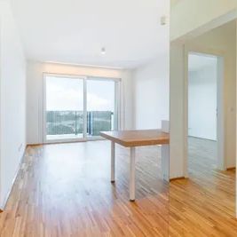 Moderne 2-Zimmer-Wohnung mit Weitblick-Balkon bei U1 Oberlaa! - Foto 1