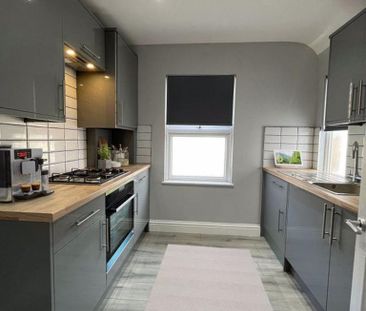 House share to rent - Photo 1