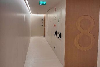 Apartamento T1 mobilado em Miraflores com Vista de Rio, a estrear