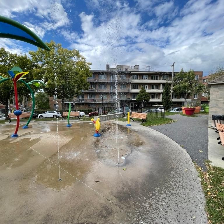 À louer 1300$ – 3 ½ au 2865 Place Darlington, Côte-des-Neiges - Photo 1