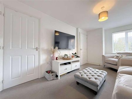 Greenfields Drive, Newport, Shropshire, TF10 - Photo 2