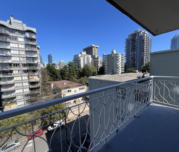 1219 Harwood Street condo — Vancouver, BC (1-Bedroom) - 1 Bedroom - Photo 3