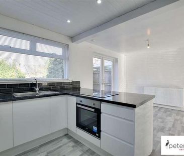 Cedar Grove, Whitburn, Sunderland, SR6 - Photo 2