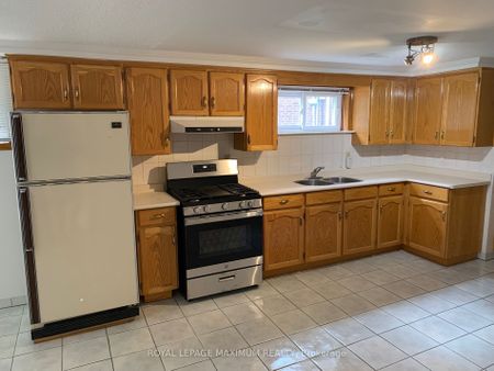 For Lease - 155 Rainbow Drive, Vaughan, Ontario - Photo 4
