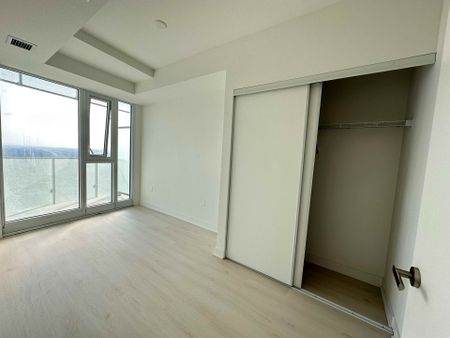 For Lease - 3900 Confederation Parkway Unit# 5005, Mississauga, Ontario - Photo 2