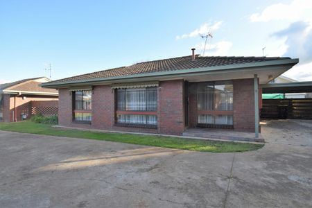 Unit 9, 63-65 Echuca Rd, Mooroopna - Photo 3