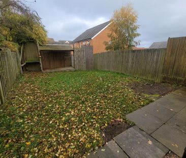 2 bedroom semi-detached house to rent - Photo 5